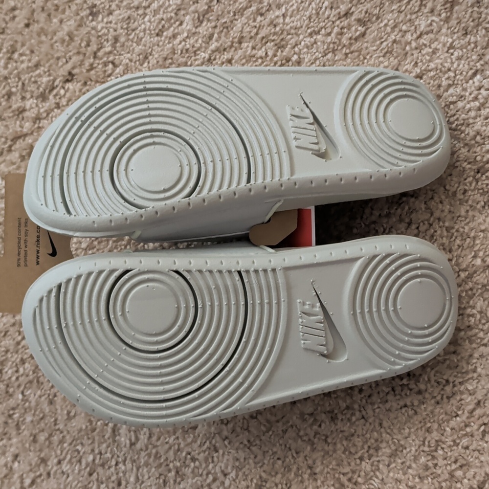 ⭐️NWT! Nike Offcourt Slide Sandals - Sz 7 - Picture 3 of 5